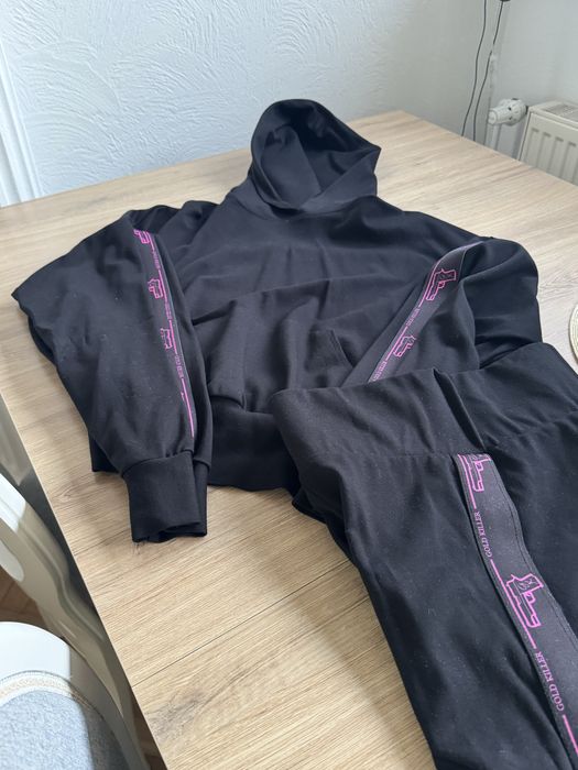 Dres Gold Killer rozmiar S – stan bardzo dobry