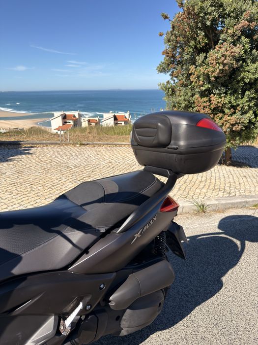 Yamaha XMAX 125 ABS | Top Case Yamaha + Para-brisa GIVI