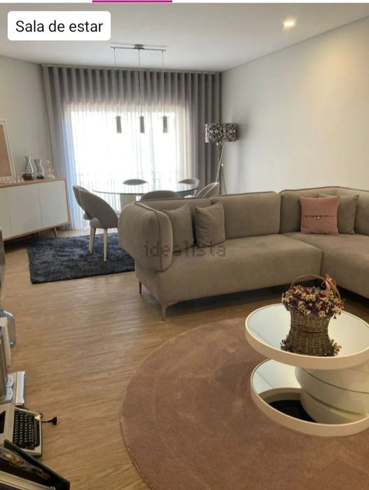 Apartamento T2 Alfena (Valongo) aos correios CTT( para arrendamento)