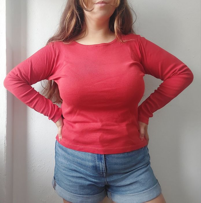 Camisola de manga comprida vermelha, tamanho M/L64284199363075120