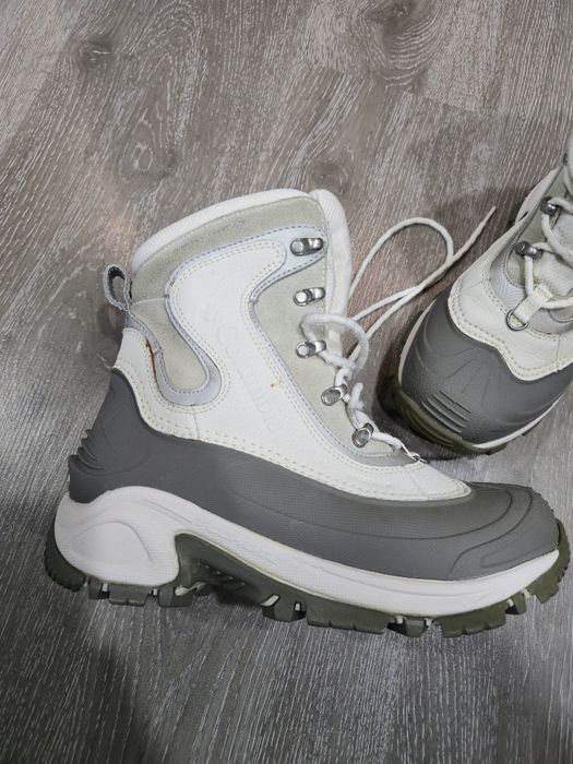 Зимні черевики  Columbia 40 розмір