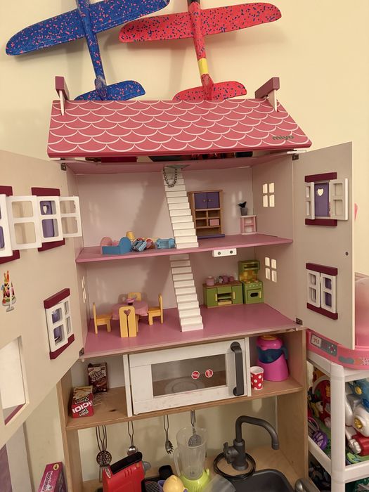 Casinha de madeira com excelentes materiais