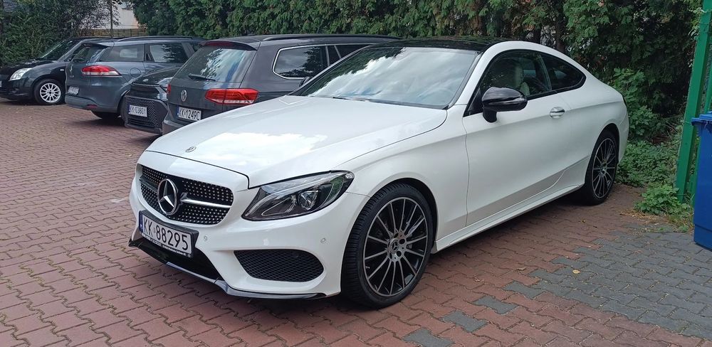 Mercedes-Benz Klasa C C 300 Coupe 9G-TRONIC*4x4*245 KM*4MATIC*Pakiet AMG*Biały*Okazja*Tanio