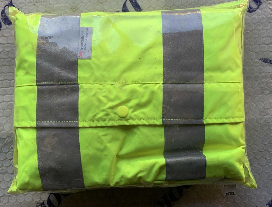 Плащ універсальний  вологостійкий зі світловідбивачами розмір XXL