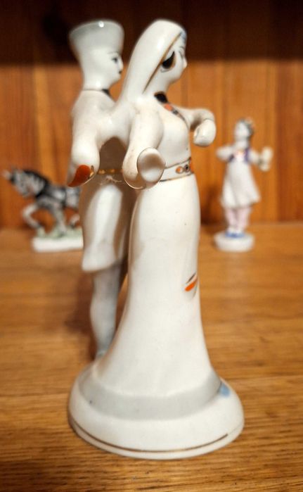 Фарфор Статуэтка  Лезгинка Дулево.