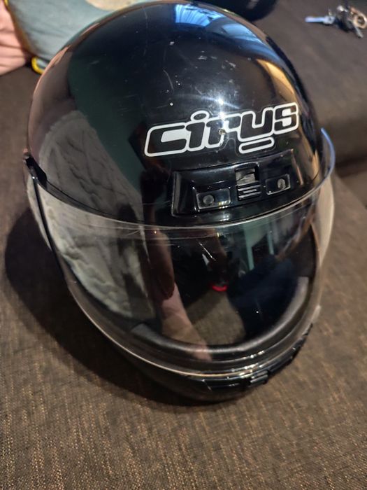 Kask na motor. Roz. L