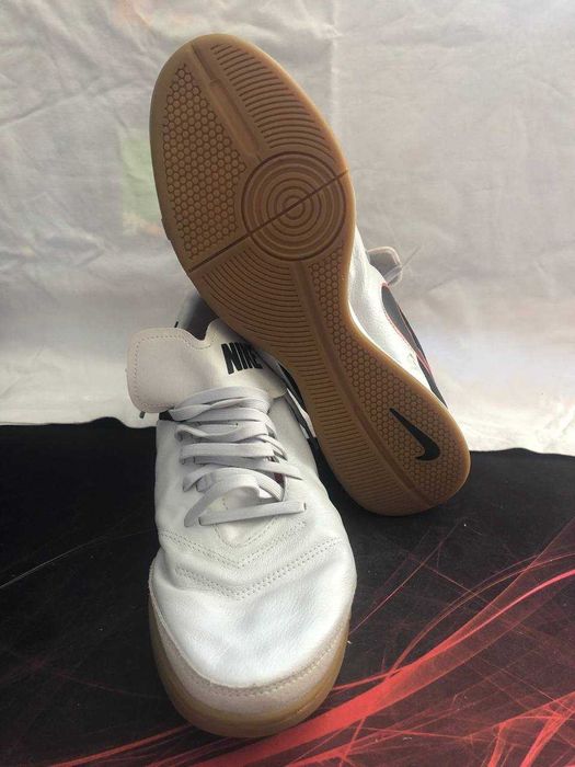 Чоловічі кросівки Nike