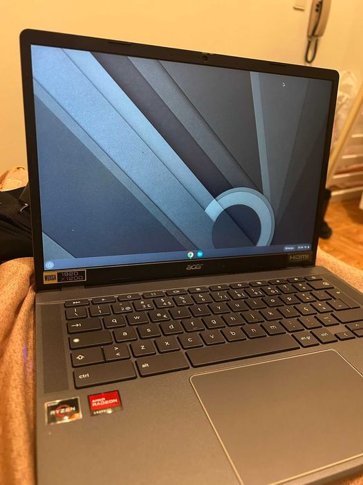 Acer Chromebook Ryzen 3 Em otimo estado
