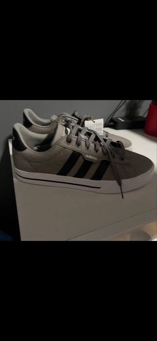 Sprzedam Nowe buty tenisowki