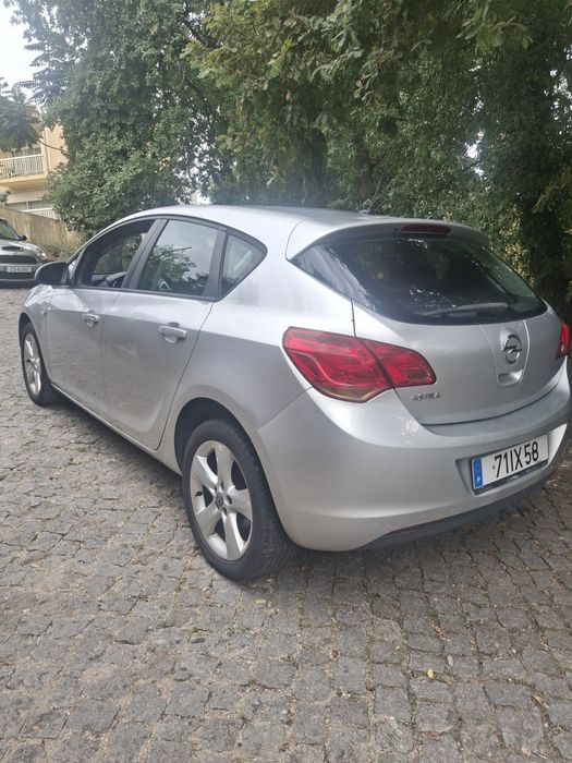 Opel Astra 1.4 Gasolina 2010 | 262.000 km | Muito Boa Mecânica | Inspeção 2027 | 2900€