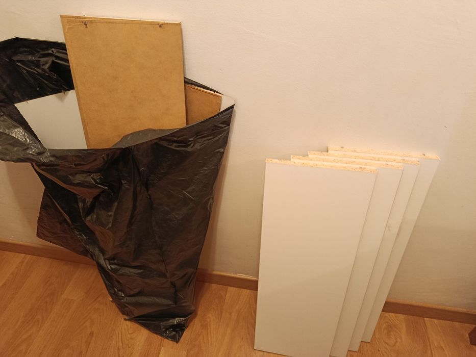 Estante livros nova IKEA -