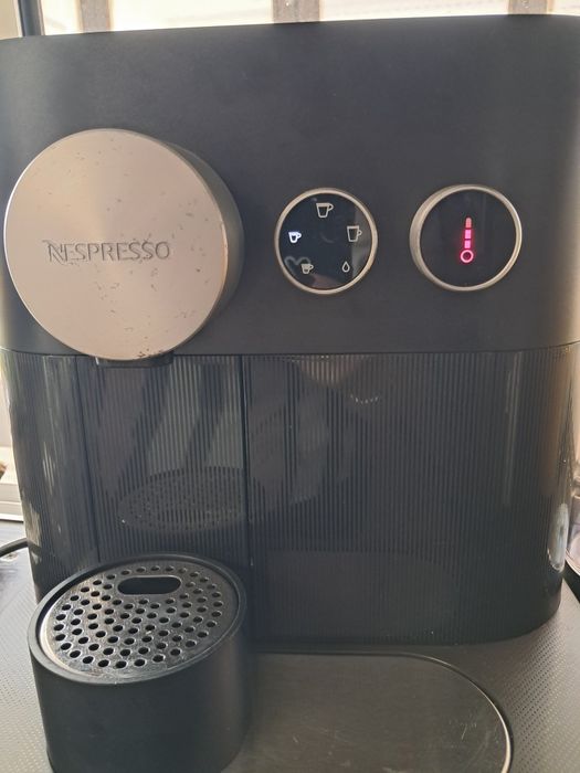 Nespresso Expert C80