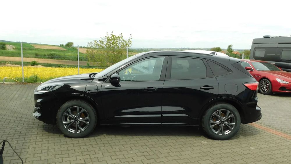 Ford Kuga 2.5 Titanium  PHEV   FV23%  225PS