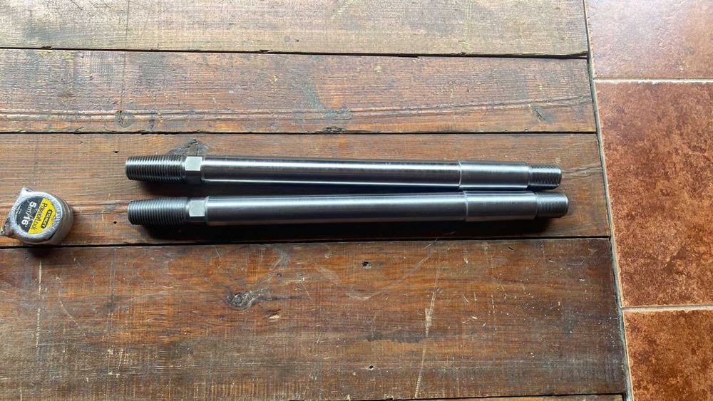 Trzony  pomp pluczkowyh NB 50 NB 32 11 GR