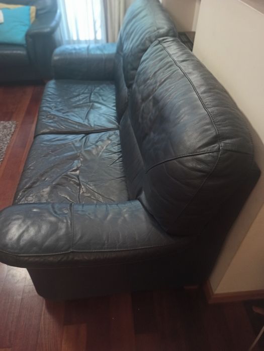 Sofá 3 lugares em pele natural