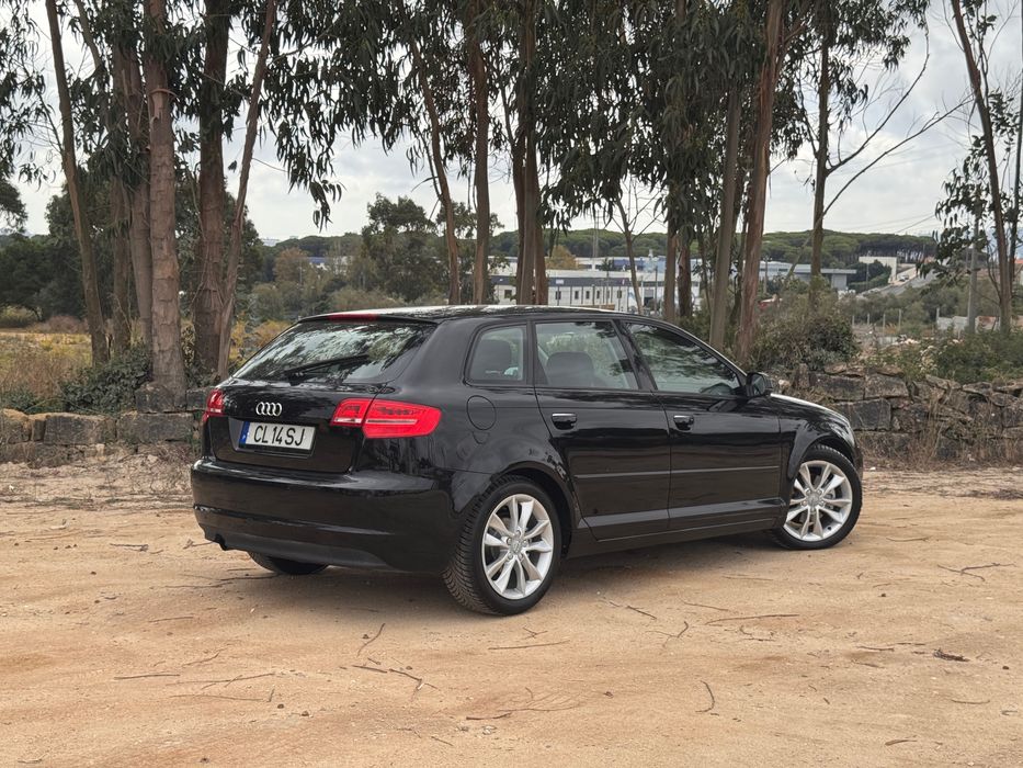 Audi A3 sportback 2.0TDI 2011 Sline foto 2