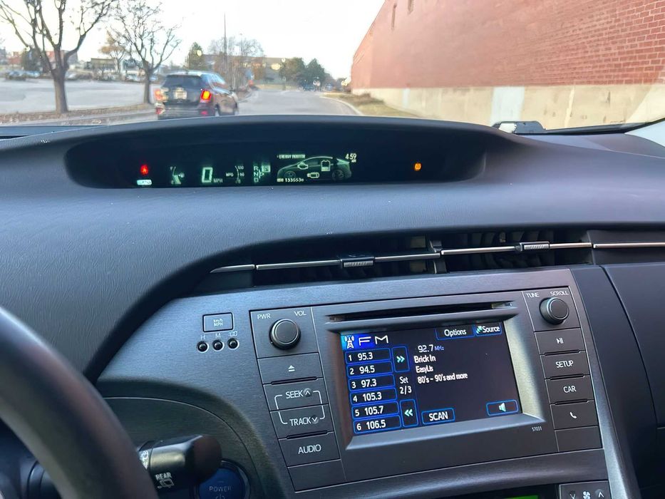 Toyota Prius      2015