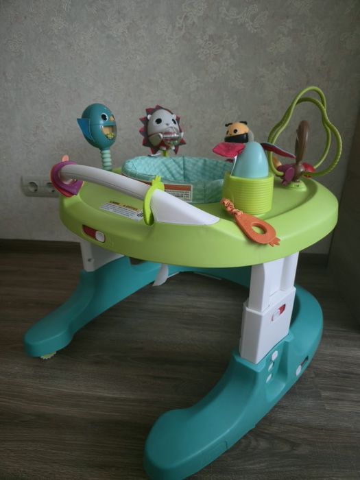 Розвиваючій центр та ходунки Tiny Love 4 в 1