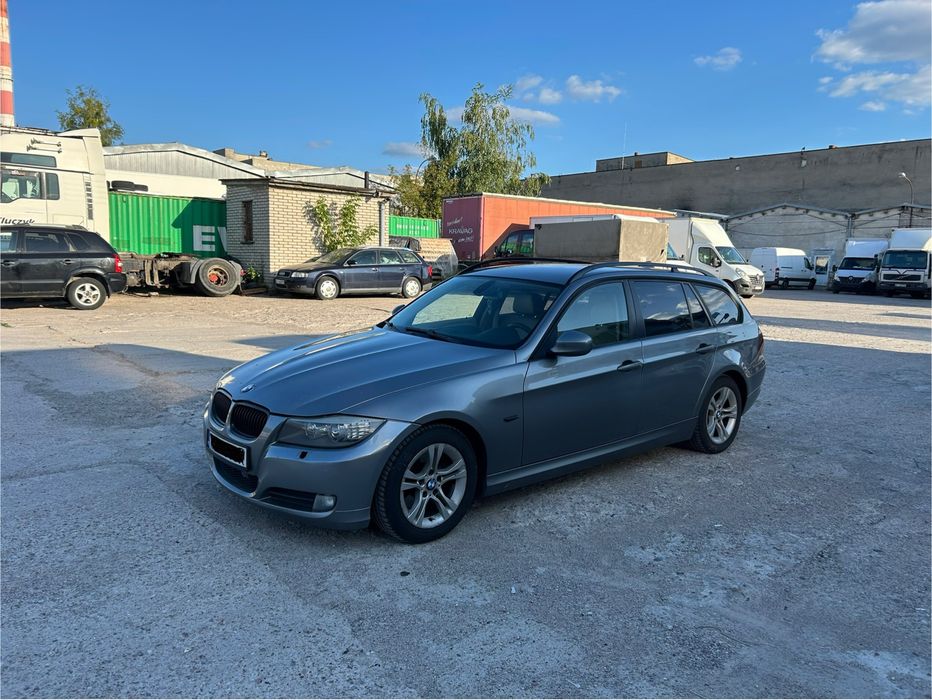 BMW E91 2.0D 177KM 2009 rok / Xdrive / NAVI / Automat / Polift
