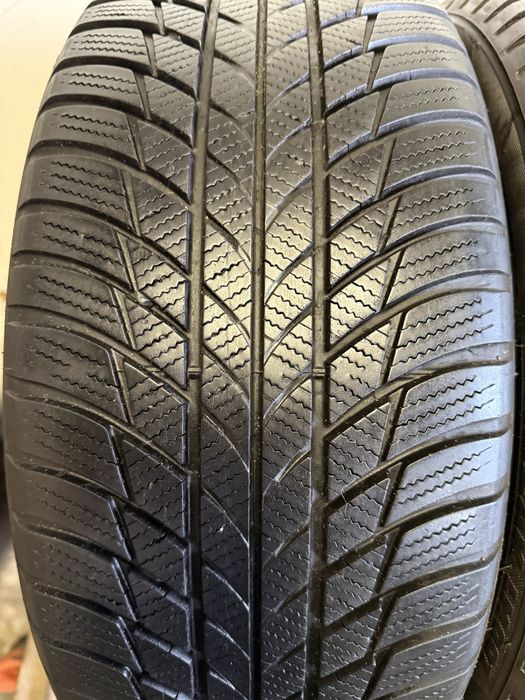 Zimowe opony Bridgestone 225/45r18 6.5mm