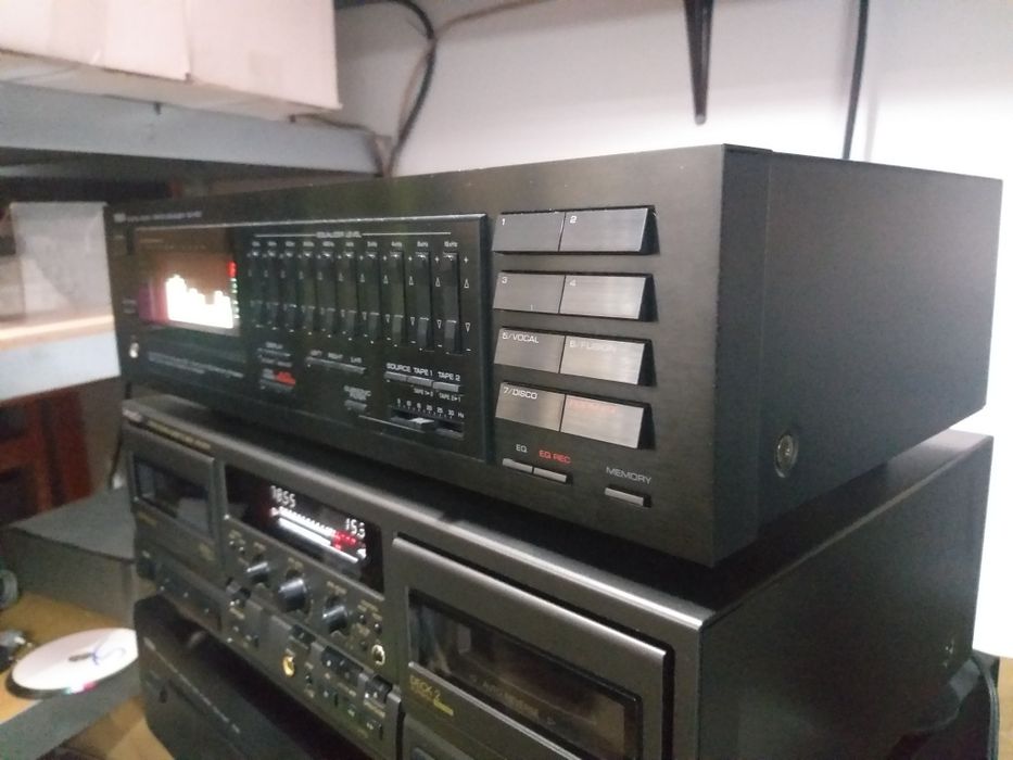 Korektor Yamaha EQ 1100