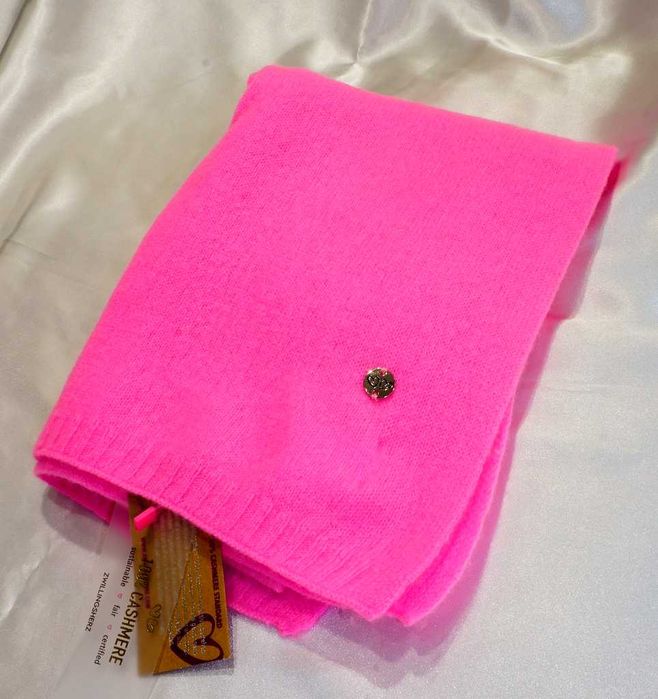 Zwillingsherz szal szalik damski kaszmirowy różowy pink 100% kaszmir Cena Producenta: 890 PLN