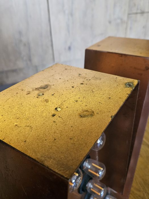 Neon lampa litera teatr loft