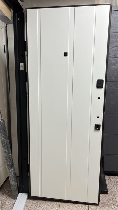 Дверь входная Распродажа