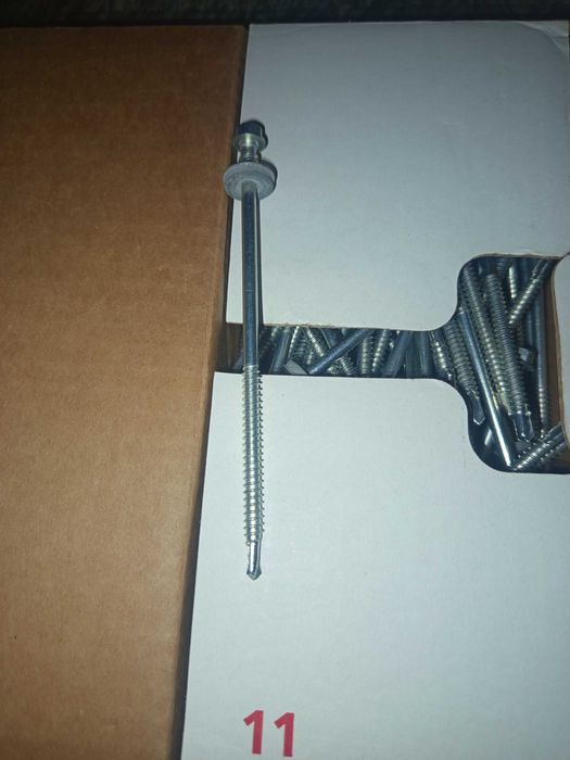 Śruby konstrukcyjne do drewna i metalu