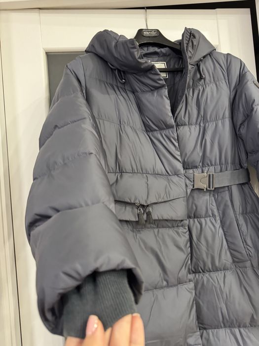 Пальто-пуховик жіноче довге з капюшоном, холлофайбер, нове