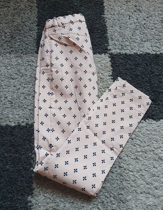 Spodnie we wzorek rozmiar EUR 36