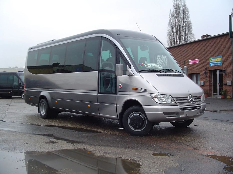 Mercedes Benz SPRINTER 616 CDI Lug 20+Guia
