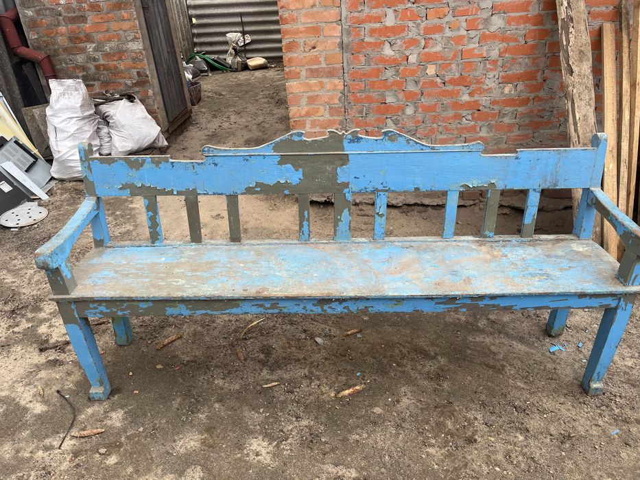 Диван старовинний два штуки