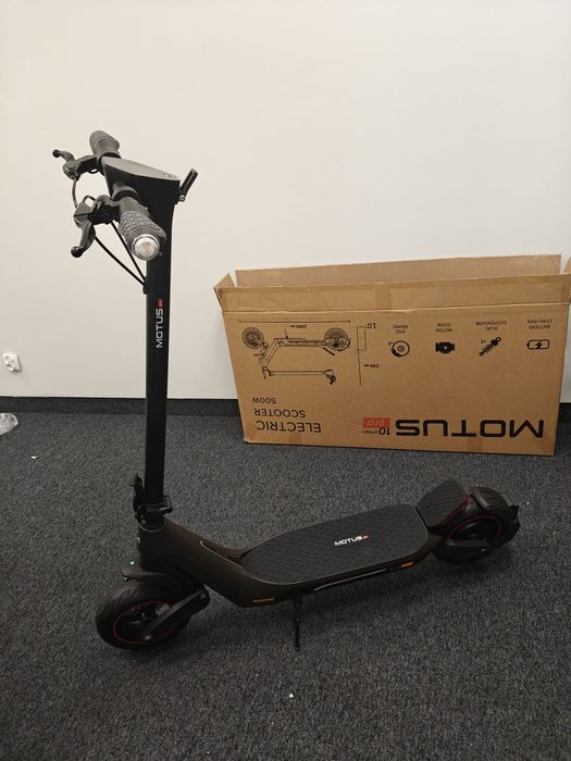 Elektrické vozidlo Motus Pro 10 Urban 2025 48V 15Ah dojezd 60 km 800 W