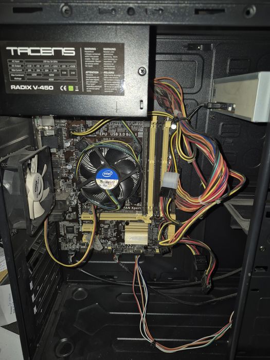 komputer ASUS B85m-G /  ntel Core i5-4430