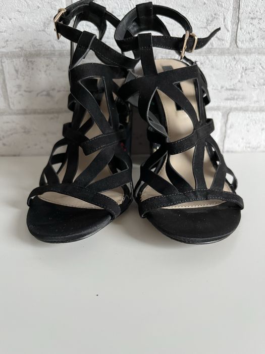 Buty/sandały na obcasie damskie Miss Selfridge 37