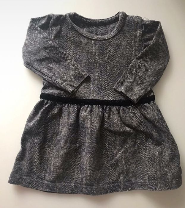 Sukienka... Name It...