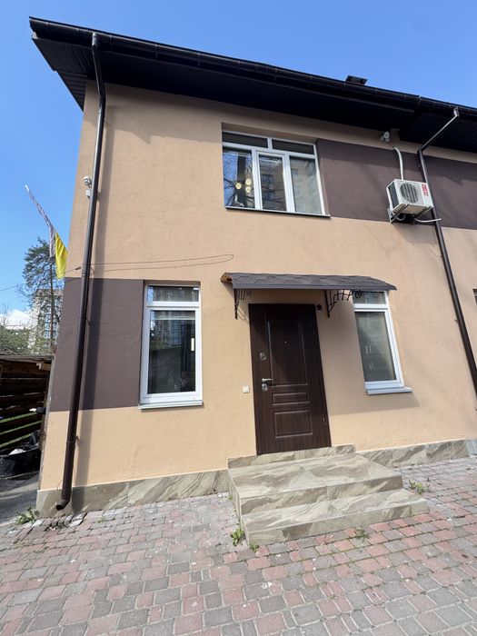 Таунхаус в ЦЕНТРІ Ірпеня! Школа, садок поруч! Продаж БЕЗ КОМІСІЇ Держпрограми-ТАК