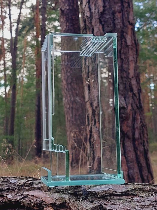 Małe Profesjonalne Terrarium 7x7x13cm szkło potrójna wentylacja EKO