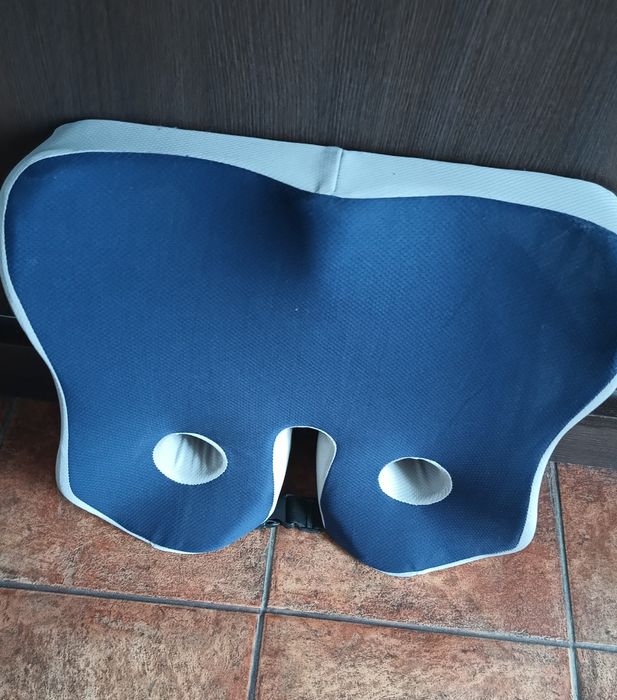 Sprzedam prawie nową poduszkę przeciwodleżynową