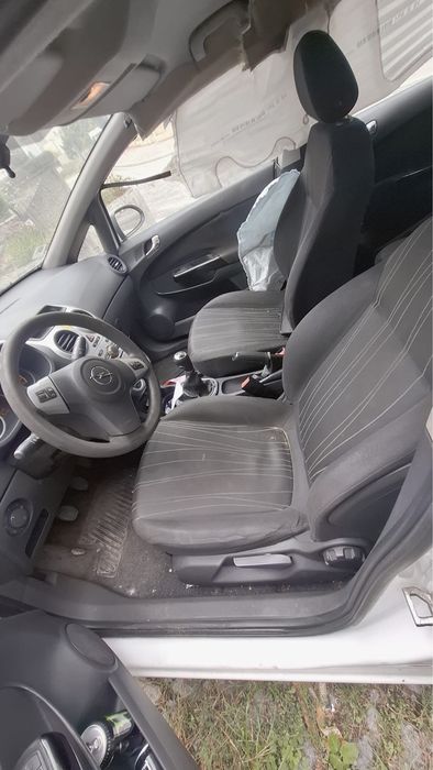 Corsa opel 2008.