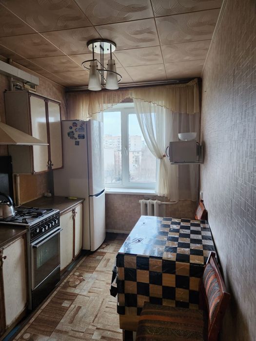 Продам 3к квартиру с мебелью и техникой
