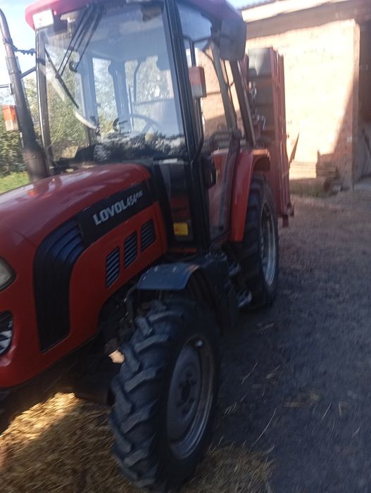 Продам трактор ловол 45