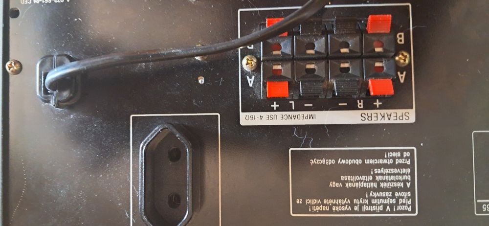 Amplituner że wzmacniaczem SONY