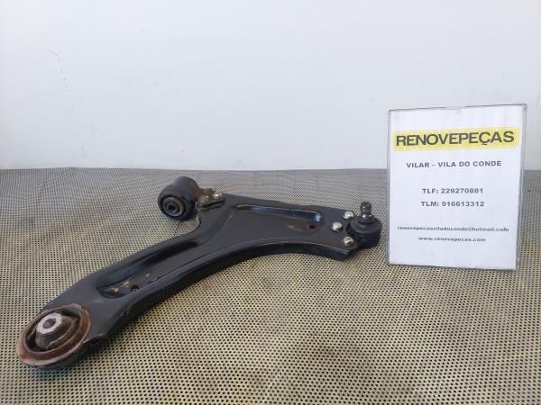 Braço de suspensão frente direito OPEL Corsa C