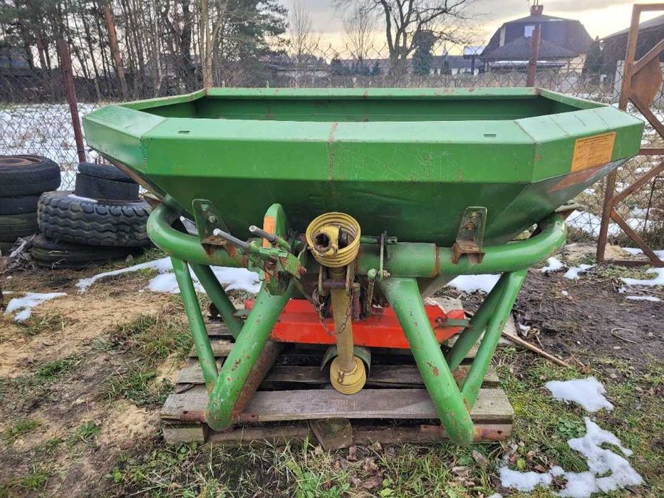 Rozsiewacz do nawozów AMAZONE