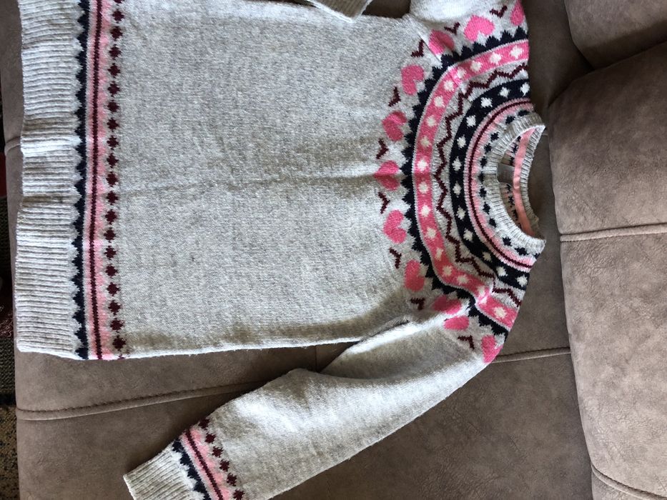 Светрик- туніка р 128 на 7-8 років