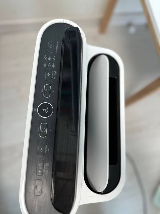 Очищувач повітря Sharp KC-D40EUW