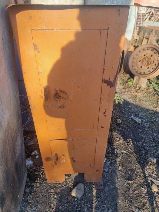 Сейф сойфовий шкаф рiзнi