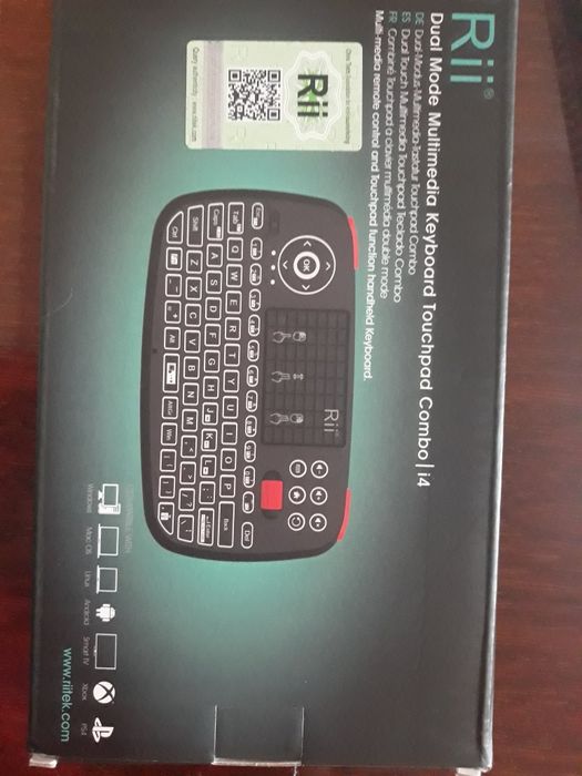 Бездротова міні клавіатура Riitek Rii mini i4 підключення поBluetooth